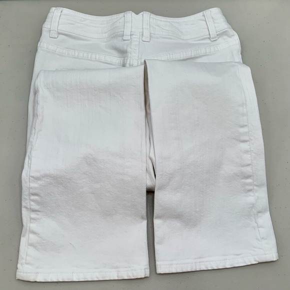 Chico’s Pants Adult Size 00 Short Bootcut Embroidered Pocket Woman - Picture 6 of 8